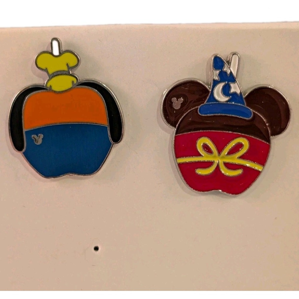 Disney Hidden Mickey Pins Lot of 2 2015 mmCandy Apples Goofy & Sorcerer Mickey